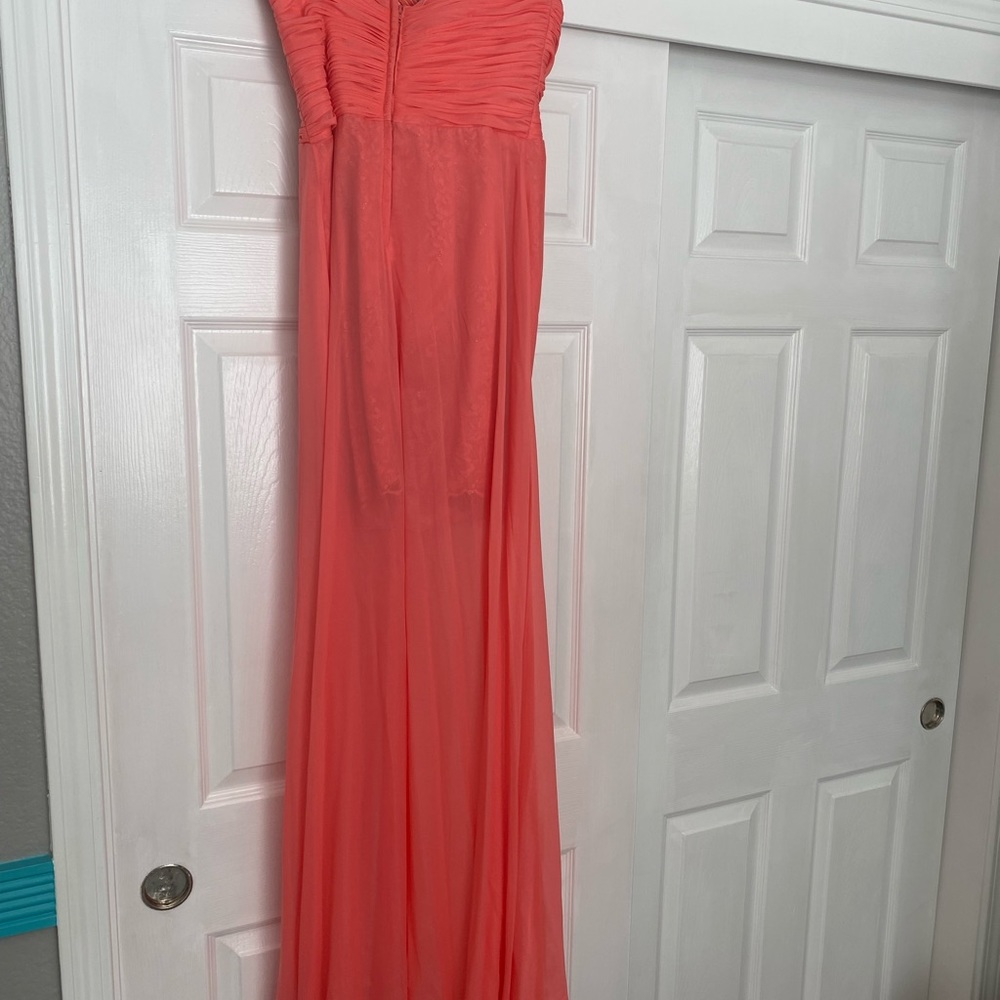 Dress - Picture 4 of 6